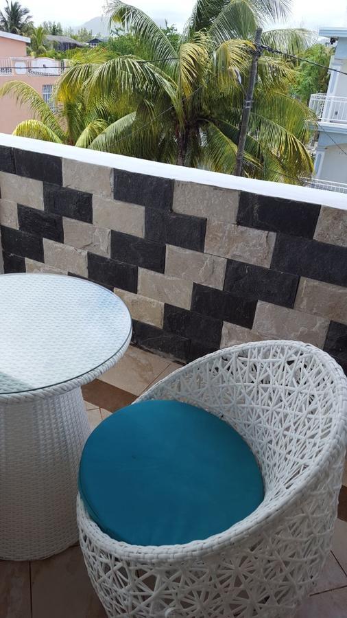 Krishangel Beach Apartment Flic-en-Flacq Εξωτερικό φωτογραφία