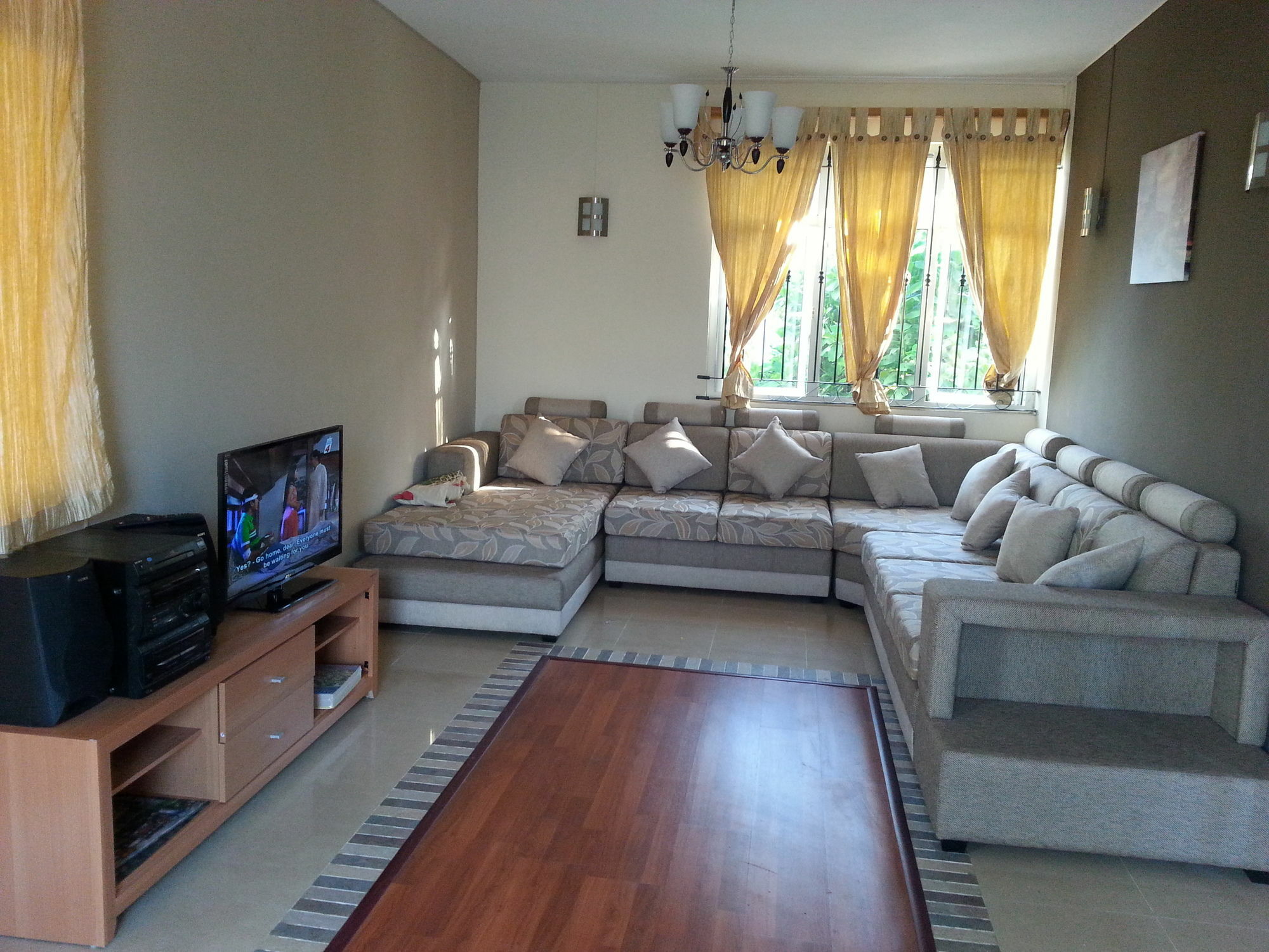 Krishangel Beach Apartment Flic-en-Flacq Εξωτερικό φωτογραφία